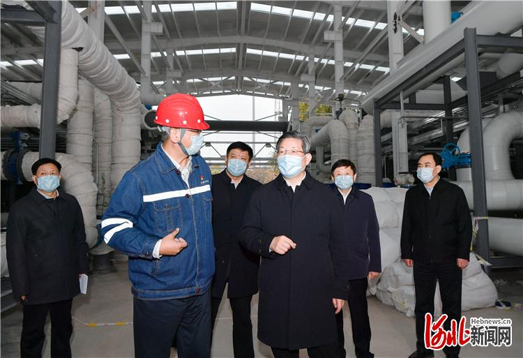 王东峰在石暗访检查供暖工作:时刻关心民生冷暖(图2) 王东峰在石暗访检查供暖工作:时刻关心民生冷暖(图2)