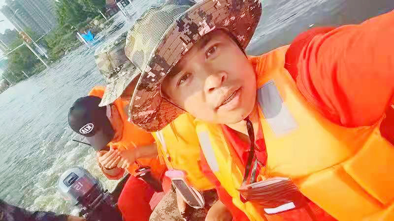 河南抗洪救灾中的“工大科雅”力量(图1) 河南抗洪救灾中的“工大科雅”力量(图1)