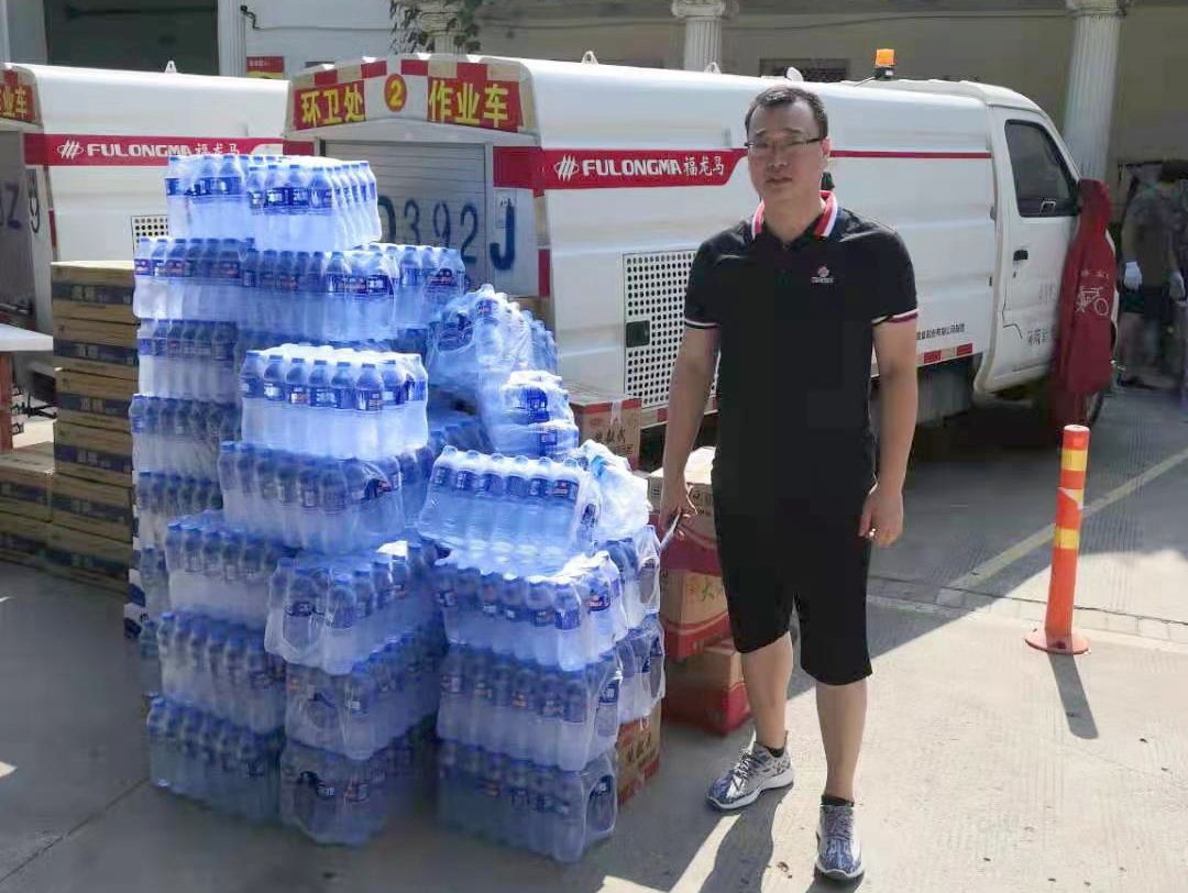 河南抗洪救灾中的“工大科雅”力量(图5) 河南抗洪救灾中的“工大科雅”力量(图5)