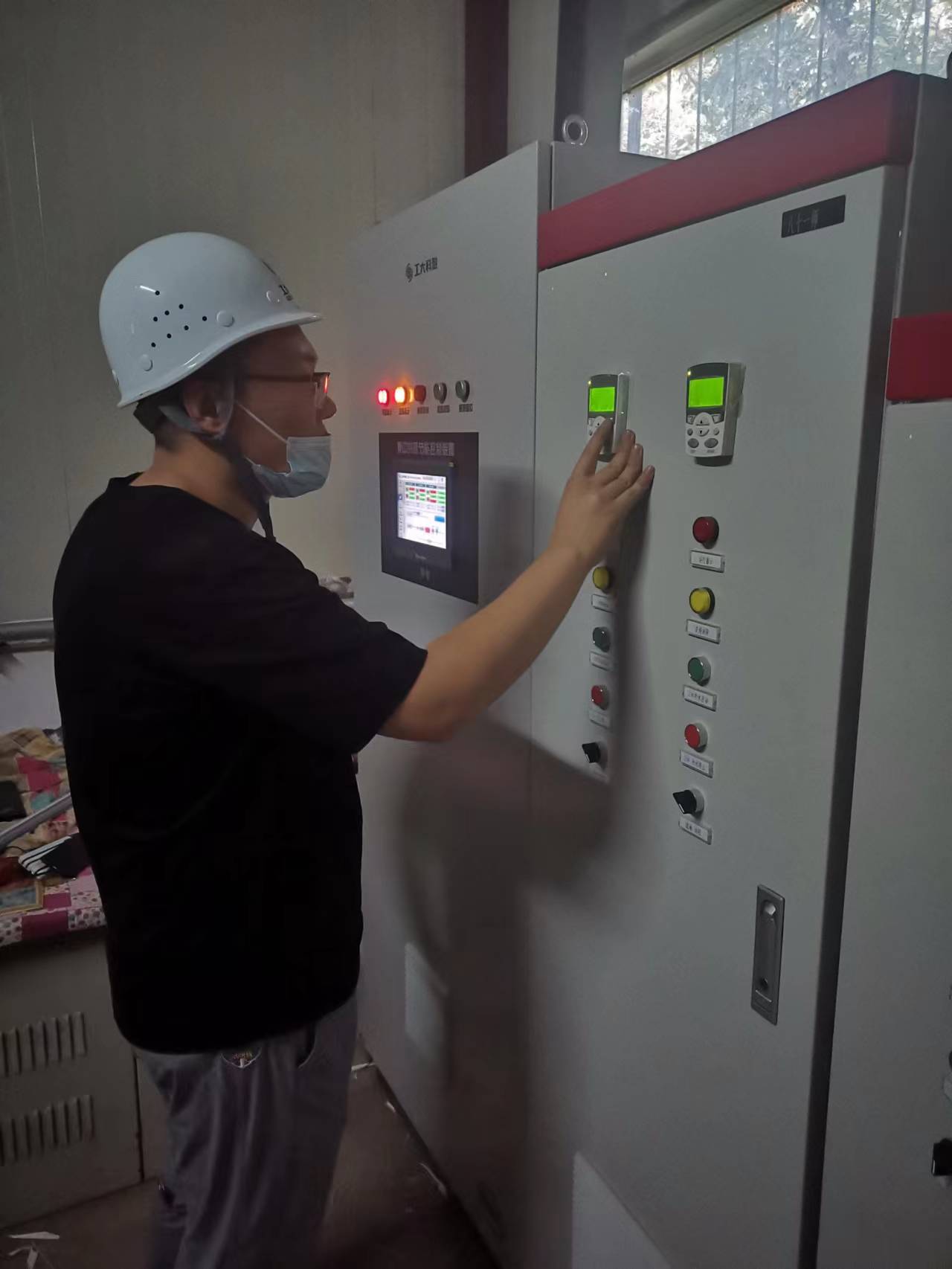 【国庆坚守,此刻我在岗】工大科雅人全力备战今冬供暖(三)(图1) 【国庆坚守,此刻我在岗】工大科雅人全力备战今冬供暖(三)(图1)